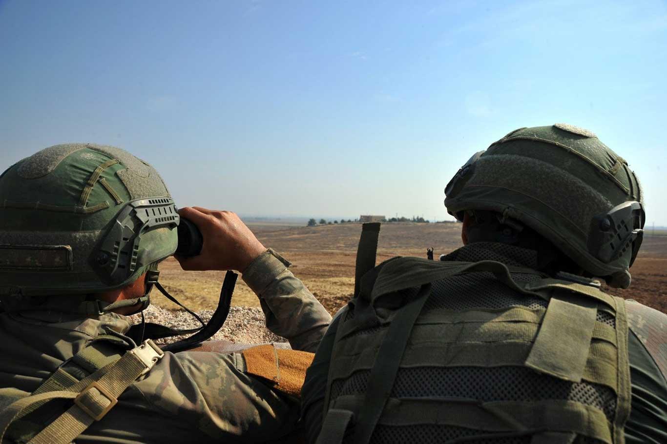 Sınır ötesinde 2 PKK/YPG'li yakalandı
